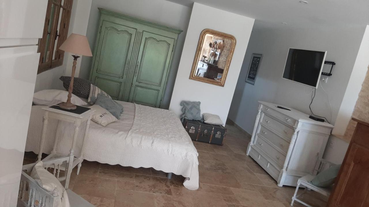 Charmant studio dans maison d'hôte dans un écrin de verdure Saint-Martin-le-Redon Extérieur photo